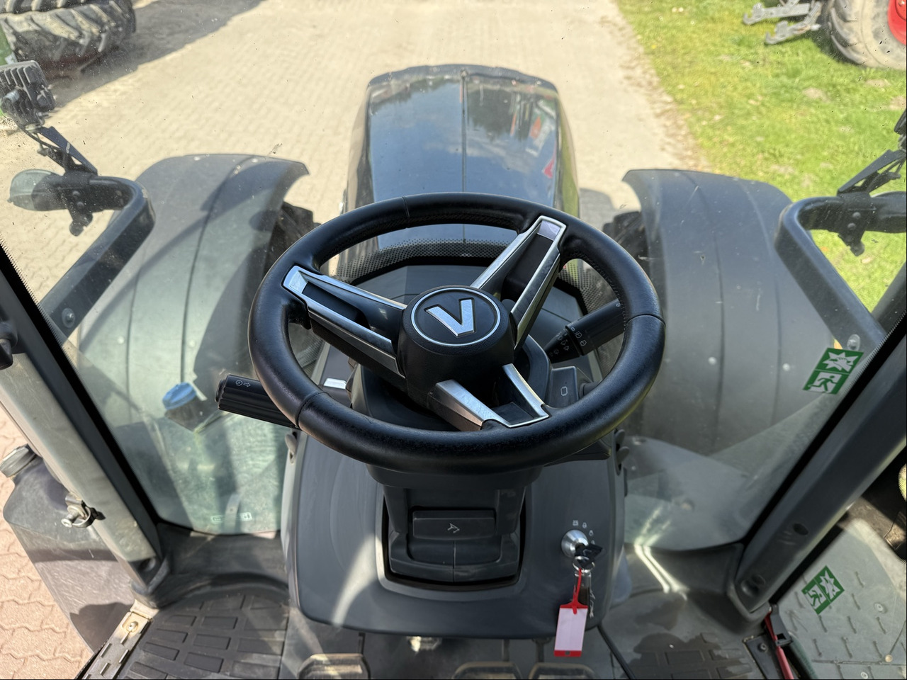 Valtra T 235 Direct - Traktor: bild 2 Valtra T 235 Direct - Traktor: bild 2
