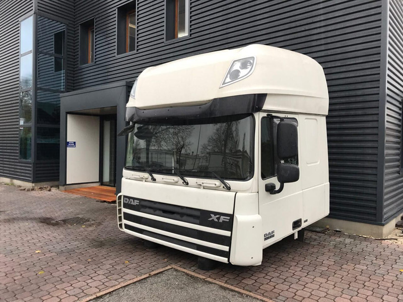 DAF XF 105 Euro 5 - Hytt och interiör för Lastbil: bild 1 DAF XF 105 Euro 5 - Hytt och interiör för Lastbil: bild 1