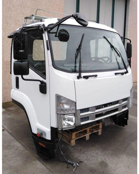 Isuzu FRR Euro 5 - Hytt och interiör för Lastbil: bild 1 Isuzu FRR Euro 5 - Hytt och interiör för Lastbil: bild 1