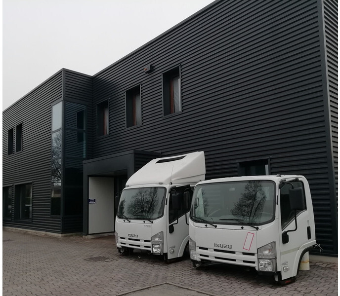 Isuzu M - N - P - Q - Hytt och interiör för Lastbil: bild 1 Isuzu M - N - P - Q - Hytt och interiör för Lastbil: bild 1