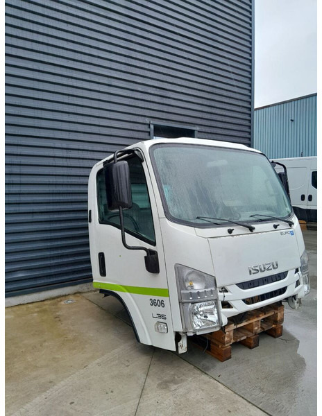 Isuzu Narrow L 35 - stretta - Hytt och interiör för Lastbil: bild 2 Isuzu Narrow L 35 - stretta - Hytt och interiör för Lastbil: bild 2