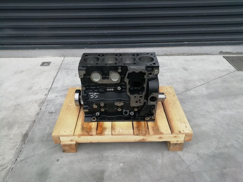 Iveco F4BE0454B - Cylinderblock för Lastbil: bild 5 Iveco F4BE0454B - Cylinderblock för Lastbil: bild 5