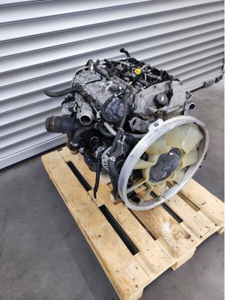 Mitsubishi CANTER FUSO 4P10 EURO 5 - Motor för Lastbil: bild 1 Mitsubishi CANTER FUSO 4P10 EURO 5 - Motor för Lastbil: bild 1