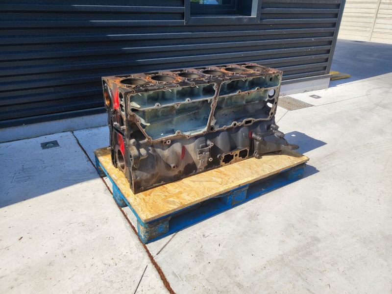 Scania - Cylinderblock för Lastbil: bild 3 Scania - Cylinderblock för Lastbil: bild 3