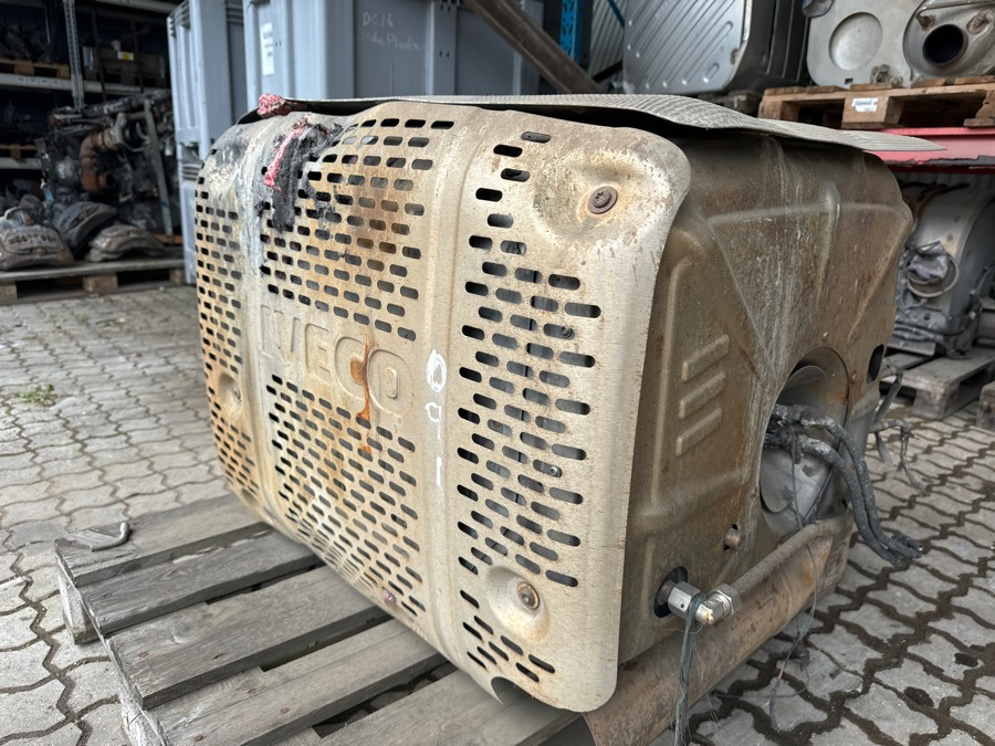 IVECO EXHAUST 5801448219 - Katalytisk omvandlare för Lastbil: bild 3 IVECO EXHAUST 5801448219 - Katalytisk omvandlare för Lastbil: bild 3