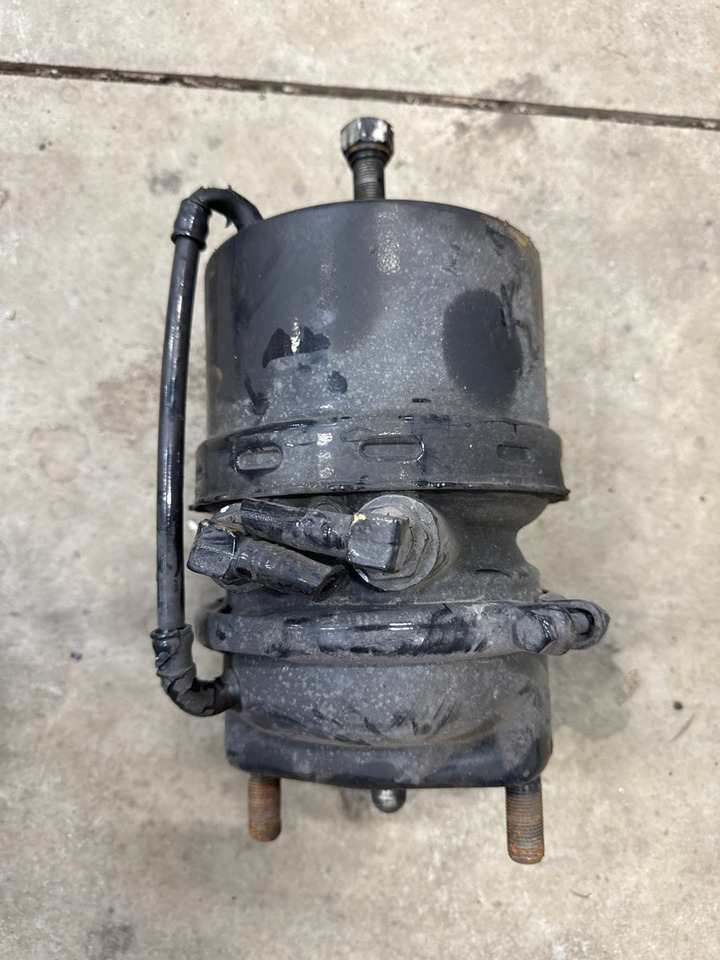 MAN REAR BRAKE CYLINDER 81.50410-6583 - Bromscylinder för Lastbil: bild 1 MAN REAR BRAKE CYLINDER 81.50410-6583 - Bromscylinder för Lastbil: bild 1