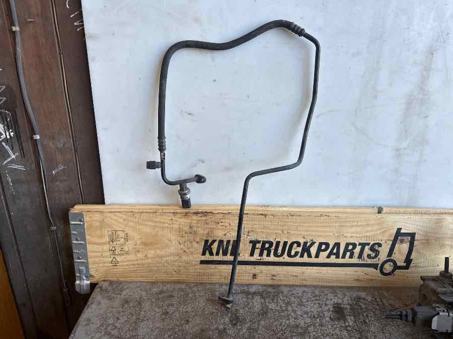 SCANIA A/C PIPE 2106901 + 1777165 - Insugsrör för Lastbil: bild 1 SCANIA A/C PIPE 2106901 + 1777165 - Insugsrör för Lastbil: bild 1