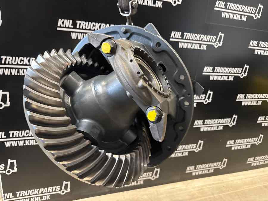 SCANIA DIFF R885 - 2.87 // 2418523 - Differential för Lastbil: bild 2 SCANIA DIFF R885 - 2.87 // 2418523 - Differential för Lastbil: bild 2