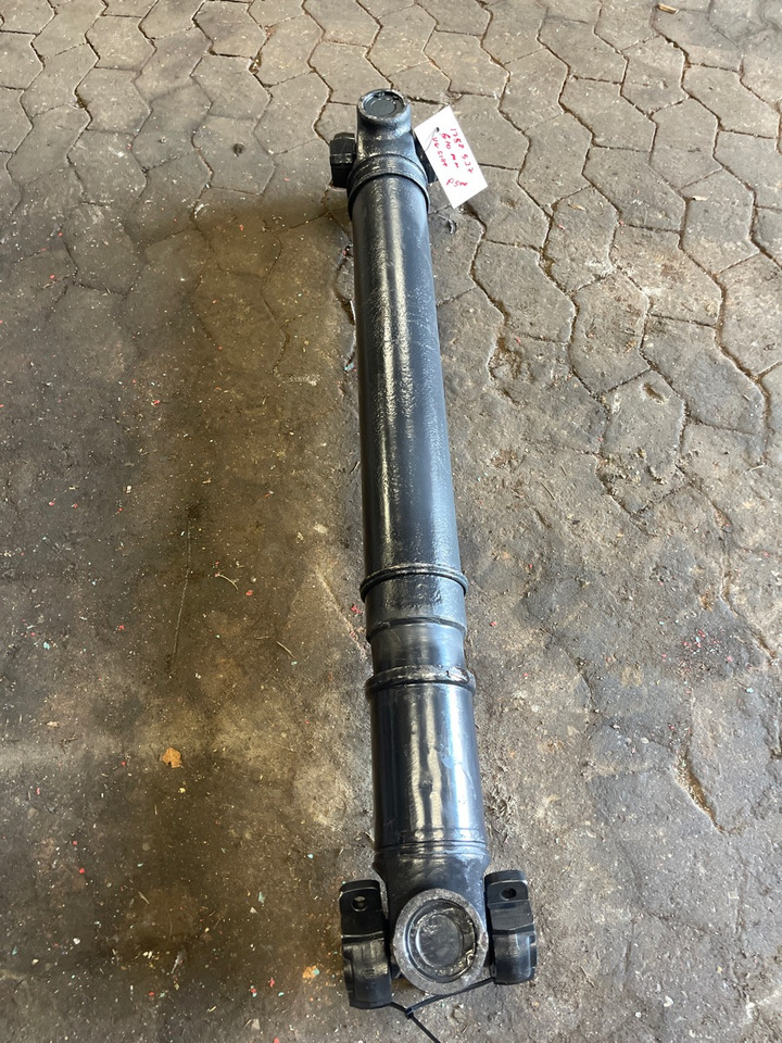 SCANIA PROPSHAFT P500 1758537 - Kardanaxel för Lastbil: bild 1 SCANIA PROPSHAFT P500 1758537 - Kardanaxel för Lastbil: bild 1