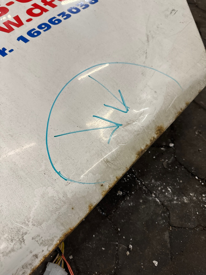 VOLVO FLE LEFT DOOR 20832731 - Hytt och interiör för Lastbil: bild 2 VOLVO FLE LEFT DOOR 20832731 - Hytt och interiör för Lastbil: bild 2