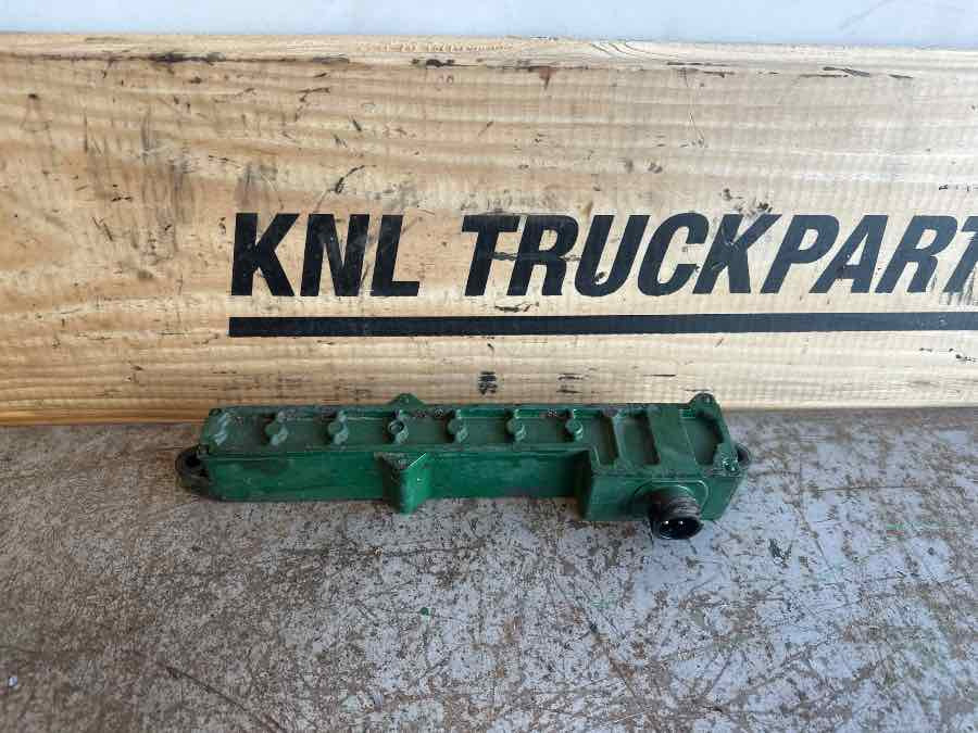 VOLVO STEERING CYLINDER VALVE 21933934 - Bromsventil för Lastbil: bild 1 VOLVO STEERING CYLINDER VALVE 21933934 - Bromsventil för Lastbil: bild 1