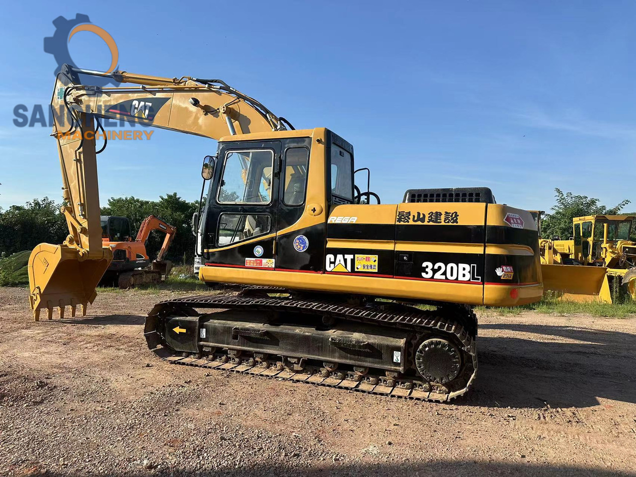 CATERPILLAR 320B - Bandgrävare: bild 1 CATERPILLAR 320B - Bandgrävare: bild 1