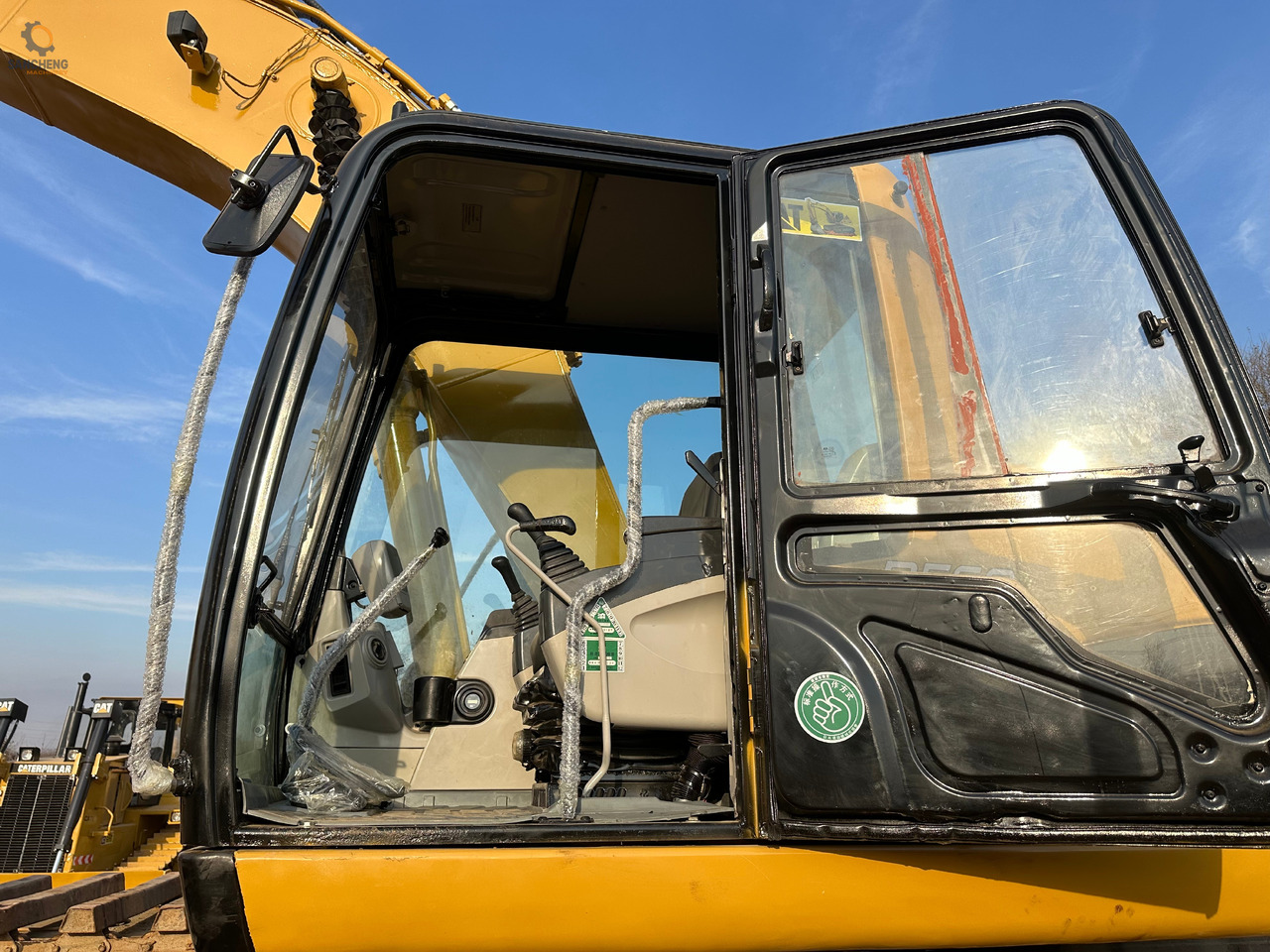 CATERPILLAR 320CL - Flytande grävmaskin: bild 4 CATERPILLAR 320CL - Flytande grävmaskin: bild 4