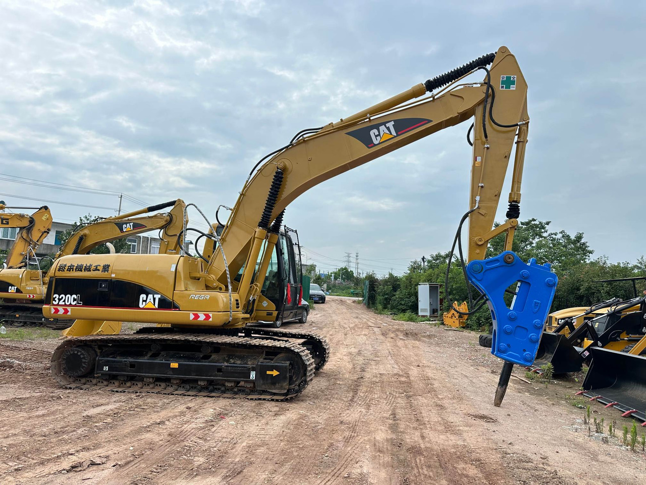 CATERPILLAR 320CL - Bandgrävare: bild 1 CATERPILLAR 320CL - Bandgrävare: bild 1