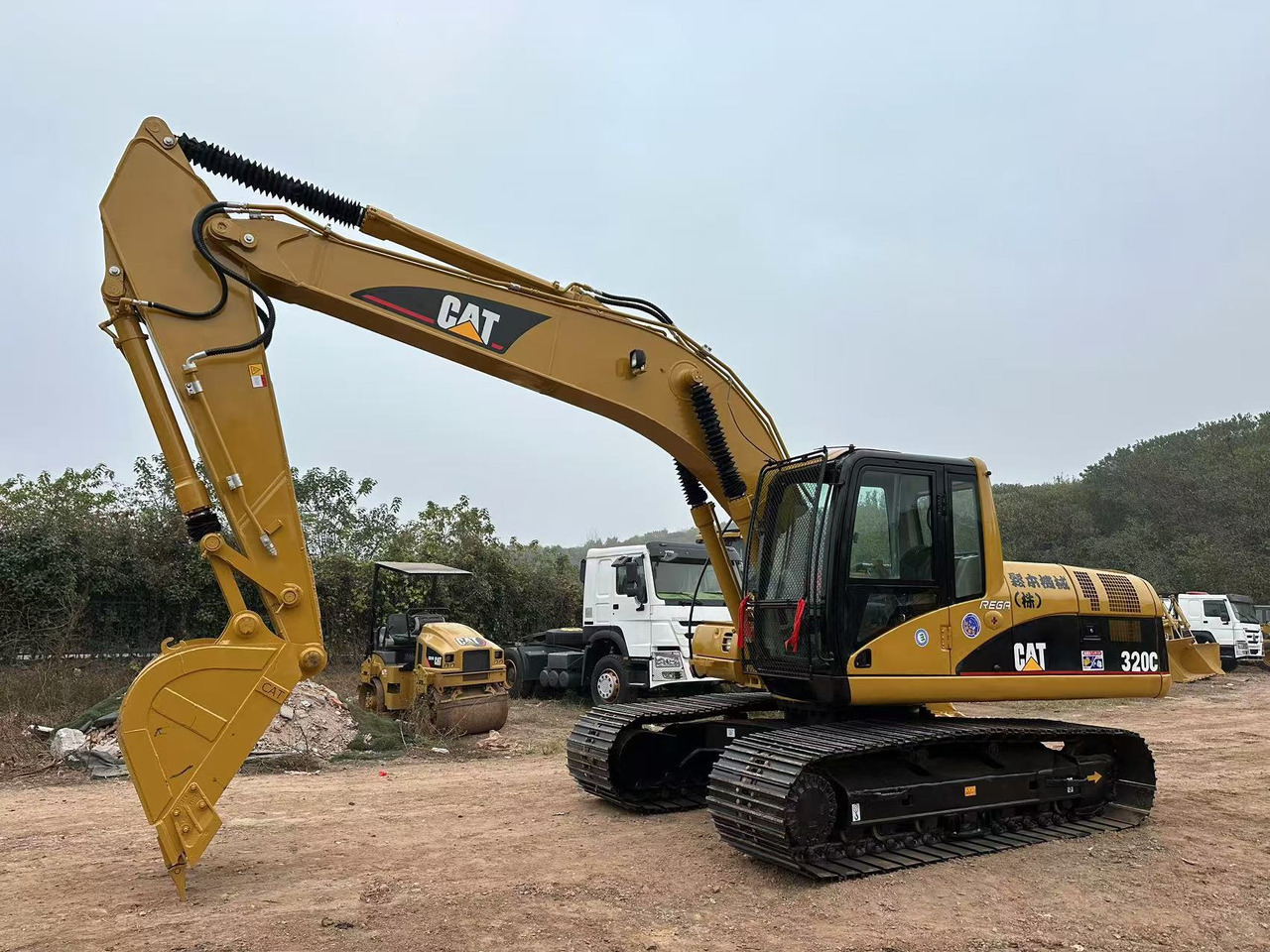 CATERPILLAR 320CL - Bandgrävare: bild 4 CATERPILLAR 320CL - Bandgrävare: bild 4