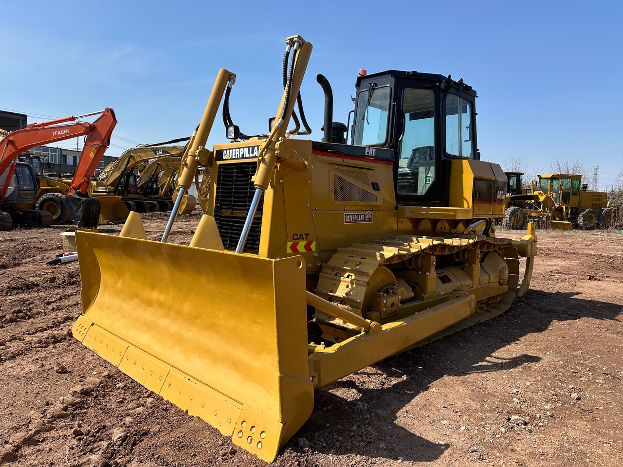 CATERPILLAR D6G bulldozer - Bulldozer: bild 1 CATERPILLAR D6G bulldozer - Bulldozer: bild 1