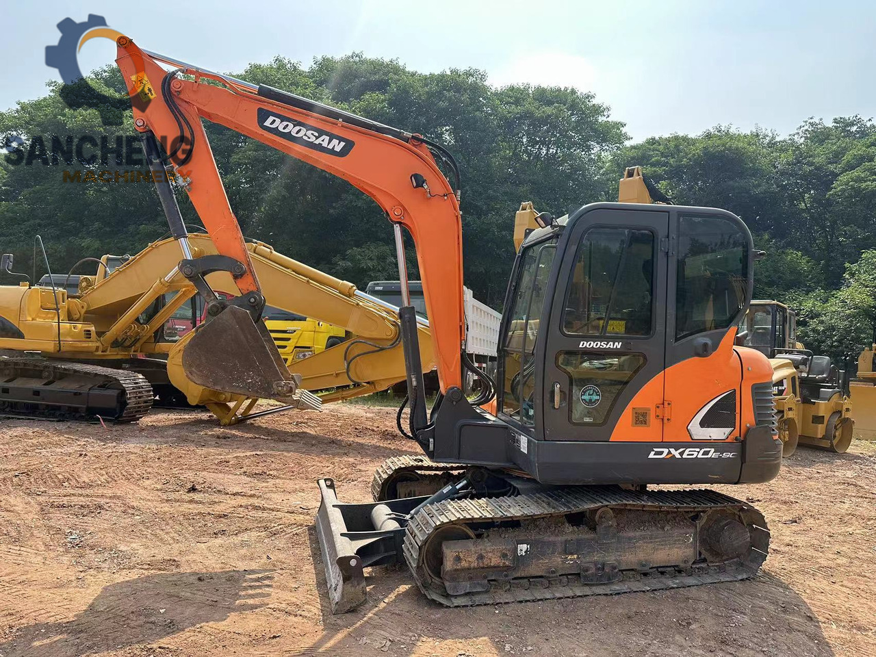 DOOSAN DX60 - Minigrävmaskin: bild 1 DOOSAN DX60 - Minigrävmaskin: bild 1