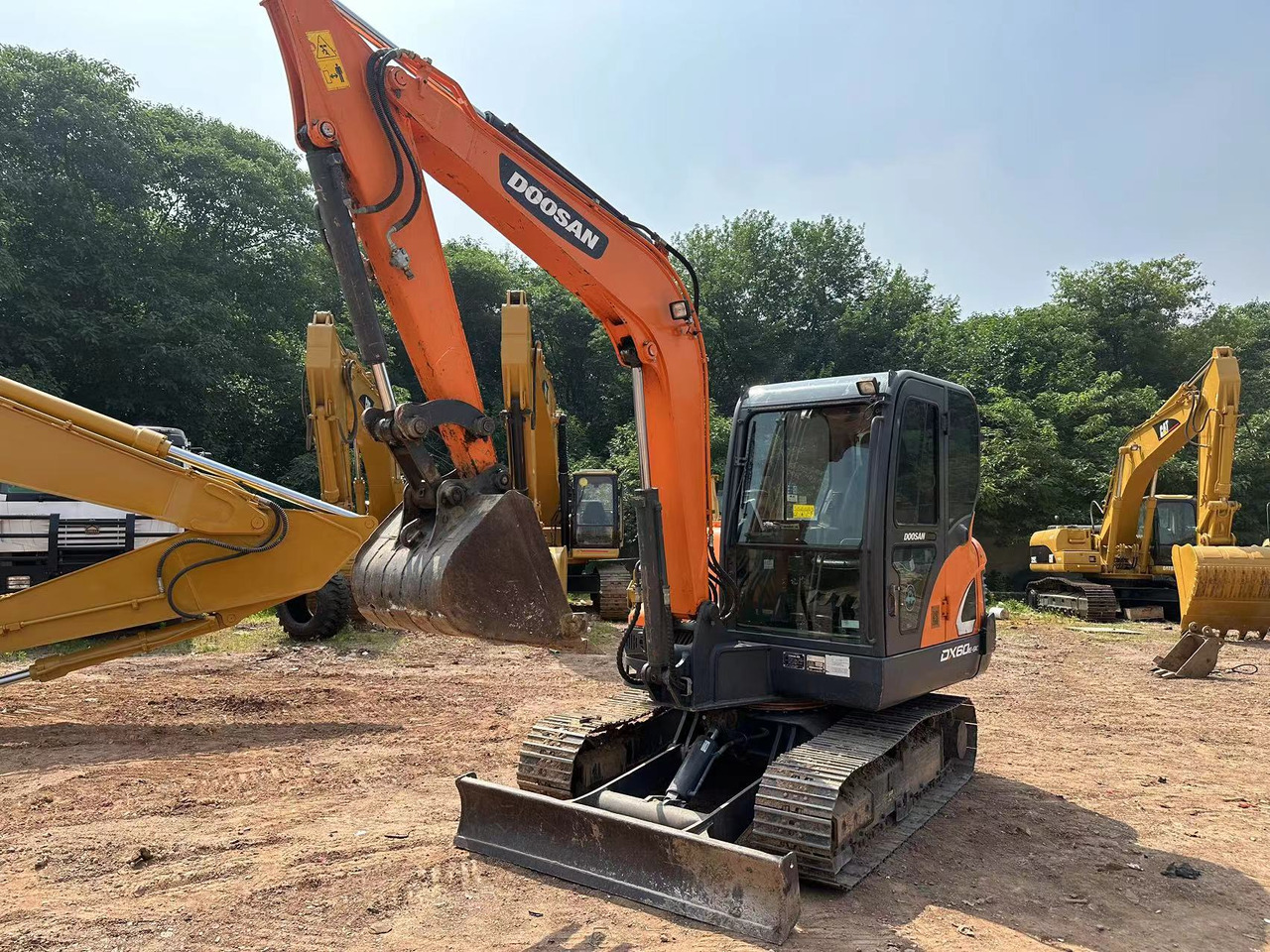 DOOSAN DX60 - Minigrävmaskin: bild 3 DOOSAN DX60 - Minigrävmaskin: bild 3