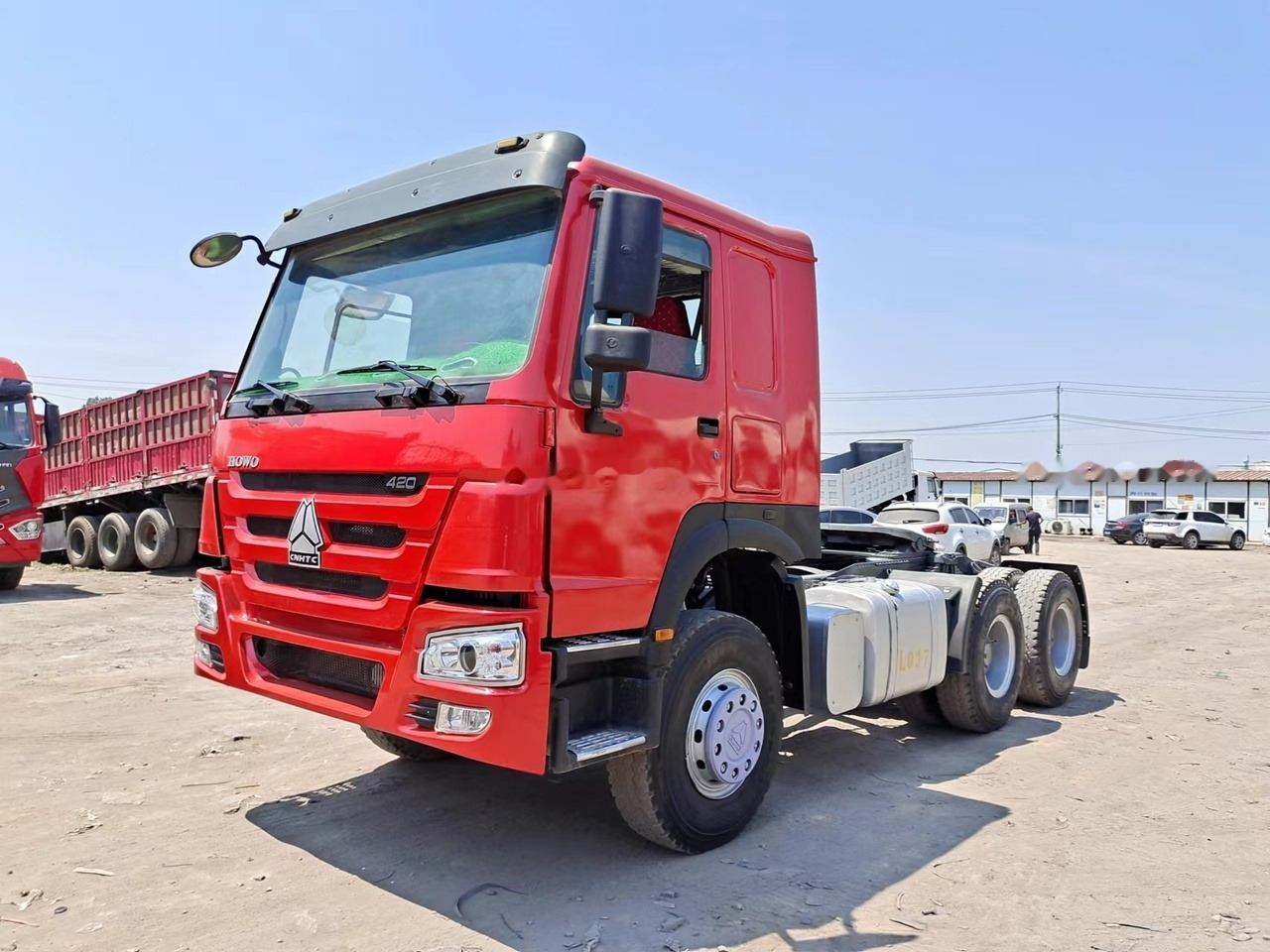 SINOTRUK Howo tractor unit 420 - Dragbil: bild 1 SINOTRUK Howo tractor unit 420 - Dragbil: bild 1