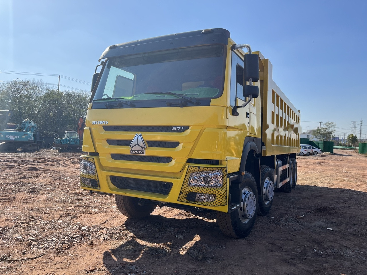 SINOTRUK HOWO 371 Dump Truck 8x4 - Tippbil lastbil: bild 3 SINOTRUK HOWO 371 Dump Truck 8x4 - Tippbil lastbil: bild 3