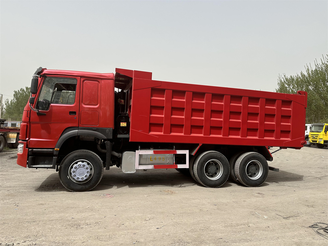 SINOTRUK Howo Dump truck 371 - Tippbil lastbil: bild 1 SINOTRUK Howo Dump truck 371 - Tippbil lastbil: bild 1