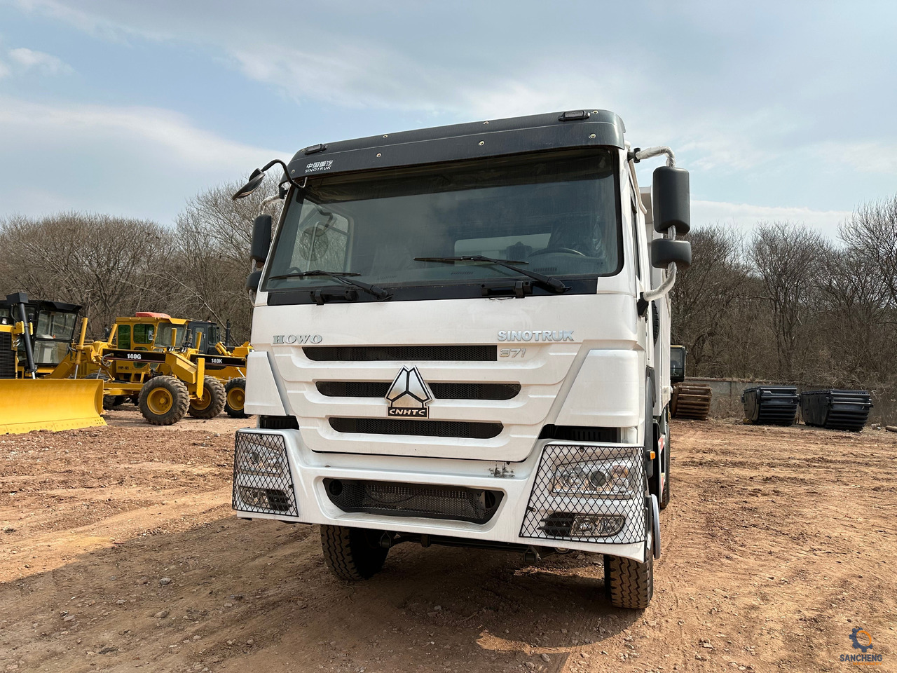 SINOTRUK Howo Dump truck 371 - Tippbil lastbil: bild 5 SINOTRUK Howo Dump truck 371 - Tippbil lastbil: bild 5