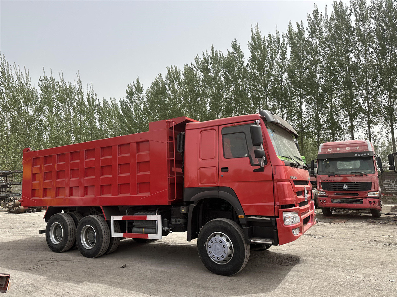 SINOTRUK Howo Dump truck 371 - Tippbil lastbil: bild 2 SINOTRUK Howo Dump truck 371 - Tippbil lastbil: bild 2
