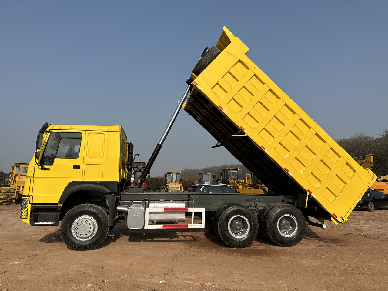 SINOTRUK Howo Dump truck 371 - Tippbil lastbil: bild 5 SINOTRUK Howo Dump truck 371 - Tippbil lastbil: bild 5