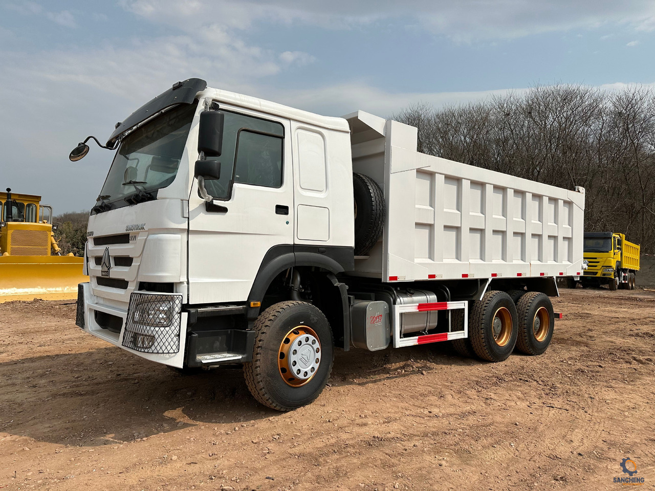 SINOTRUK Howo Dump truck 371 - Tippbil lastbil: bild 3 SINOTRUK Howo Dump truck 371 - Tippbil lastbil: bild 3