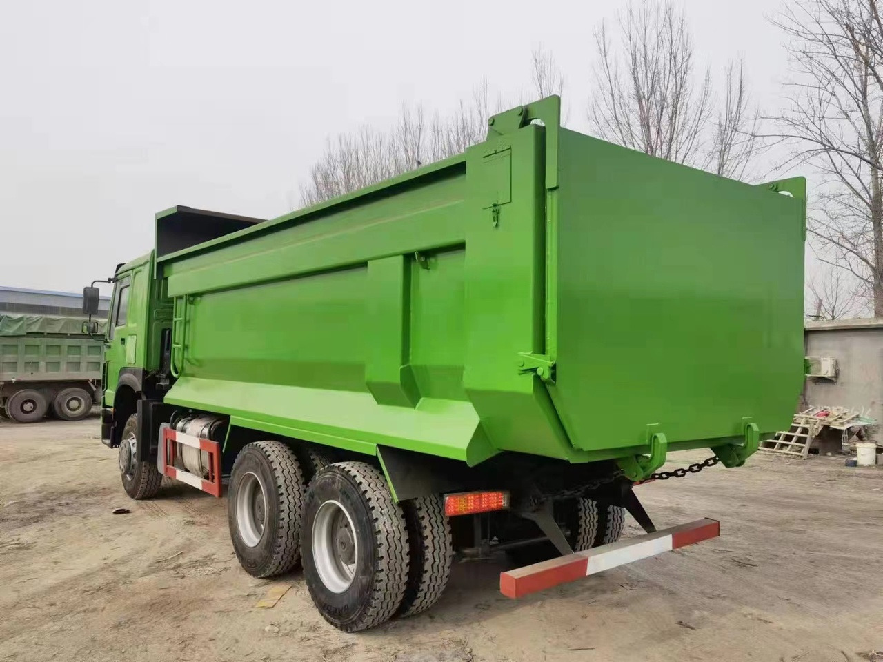 SINOTRUK Howo Dump truck 371 - Tippbil lastbil: bild 4 SINOTRUK Howo Dump truck 371 - Tippbil lastbil: bild 4