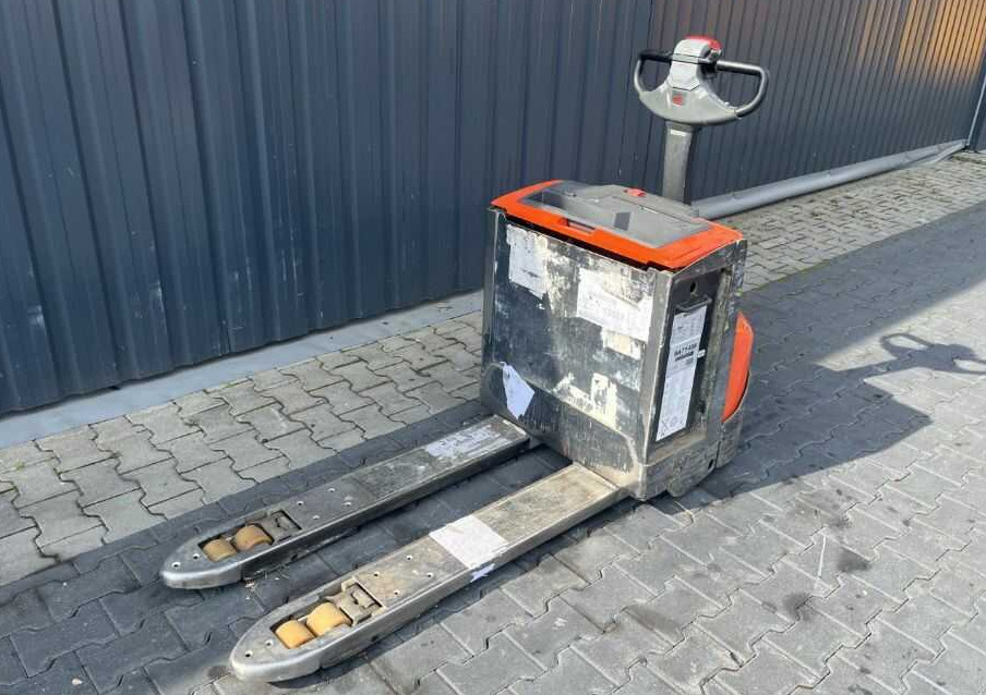 BT LWE250 - Låglyftar: bild 1 BT LWE250 - Låglyftar: bild 1
