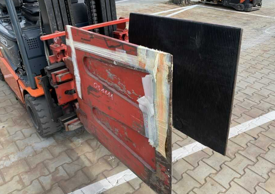 Bolzoni KS08CF5A, Kartonklammer - Klämaggregat för Materialhanteringsutrustning: bild 2 Bolzoni KS08CF5A, Kartonklammer - Klämaggregat för Materialhanteringsutrustning: bild 2