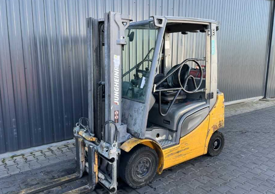 Jungheinrich TFG316s - Gasoltruck: bild 1 Jungheinrich TFG316s - Gasoltruck: bild 1