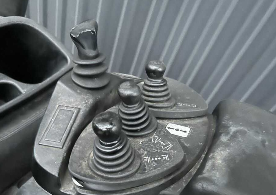 Linde E16C-01 - Eltruck: bild 3 Linde E16C-01 - Eltruck: bild 3