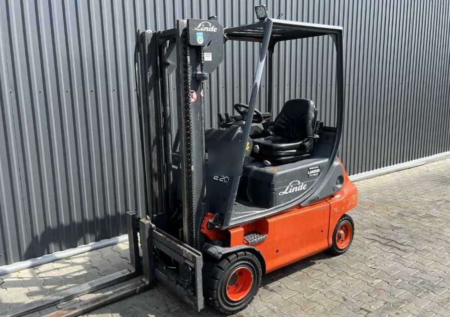 Linde E20P-02 - Eltruck: bild 1 Linde E20P-02 - Eltruck: bild 1