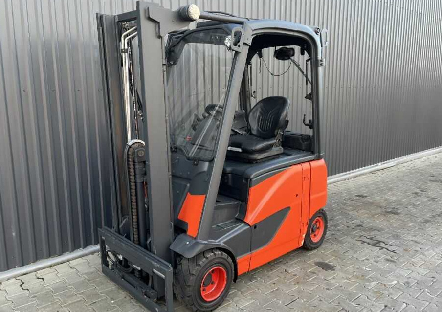 Linde E20PH-02 - Eltruck: bild 1 Linde E20PH-02 - Eltruck: bild 1