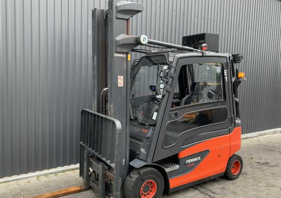 Linde E25L-02 - Eltruck: bild 1 Linde E25L-02 - Eltruck: bild 1