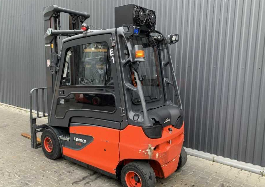 Linde E25L-02 - Eltruck: bild 3 Linde E25L-02 - Eltruck: bild 3
