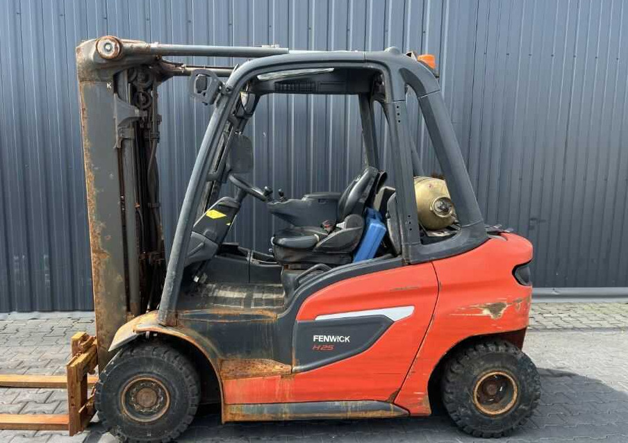 Linde H25T-01 - Gasoltruck: bild 2 Linde H25T-01 - Gasoltruck: bild 2