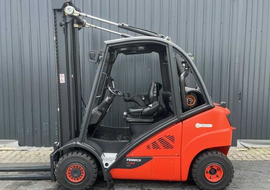 Linde H25T-02 - Gasoltruck: bild 2 Linde H25T-02 - Gasoltruck: bild 2