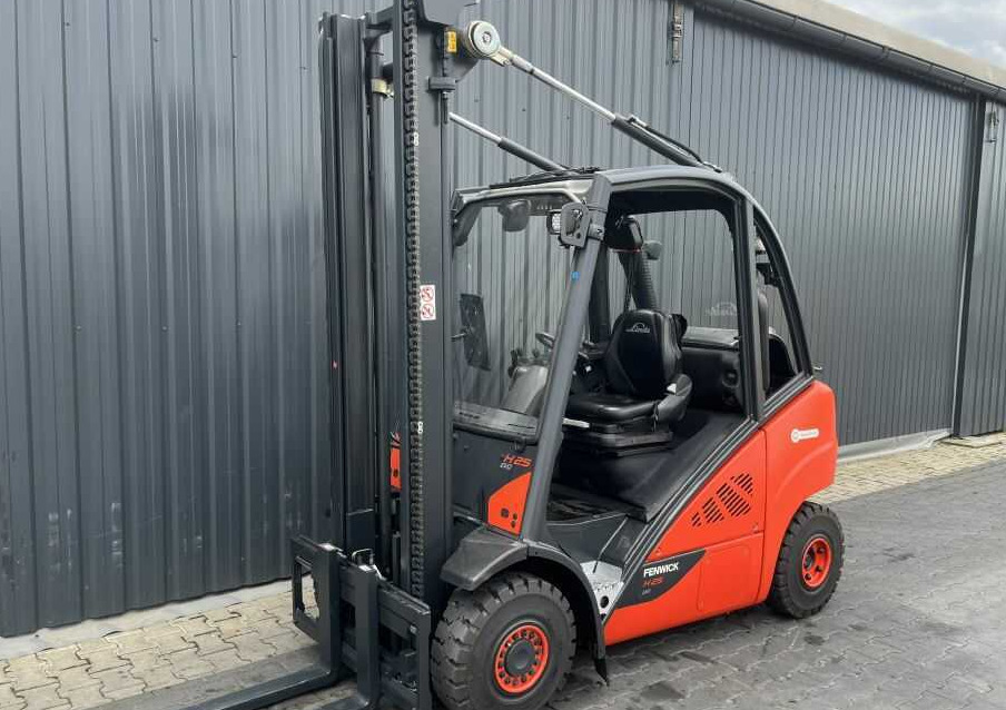 Linde H25T-02 - Gasoltruck: bild 1 Linde H25T-02 - Gasoltruck: bild 1