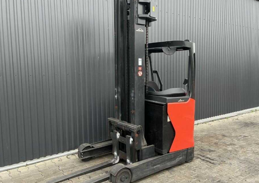 Linde R16HD-01 - Skjutstativtruck: bild 1 Linde R16HD-01 - Skjutstativtruck: bild 1