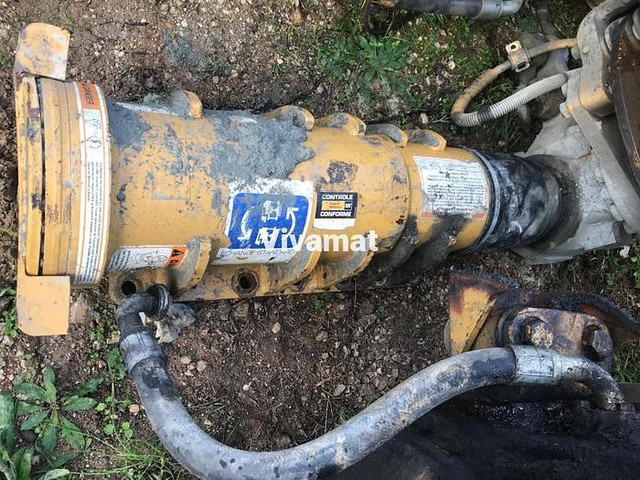 Caterpillar Cat 769 C Cat 771D and Cat 773B pour piece / for parts - Fjädring: bild 1 Caterpillar Cat 769 C Cat 771D and Cat 773B pour piece / for parts - Fjädring: bild 1