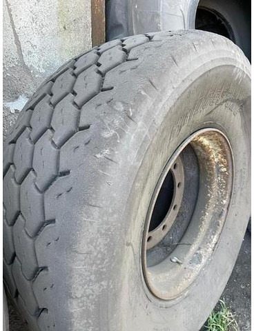 ROUE BRIDGESTONE 65R22.5 M748 - Däck och fälgar: bild 2 ROUE BRIDGESTONE 65R22.5 M748 - Däck och fälgar: bild 2