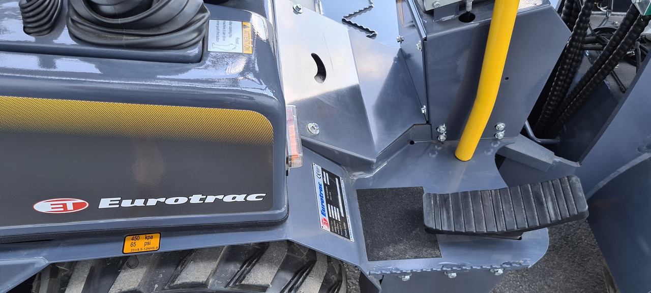 Eurotrac W10 Radlader Hoflader - Minilastare: bild 4 Eurotrac W10 Radlader Hoflader - Minilastare: bild 4