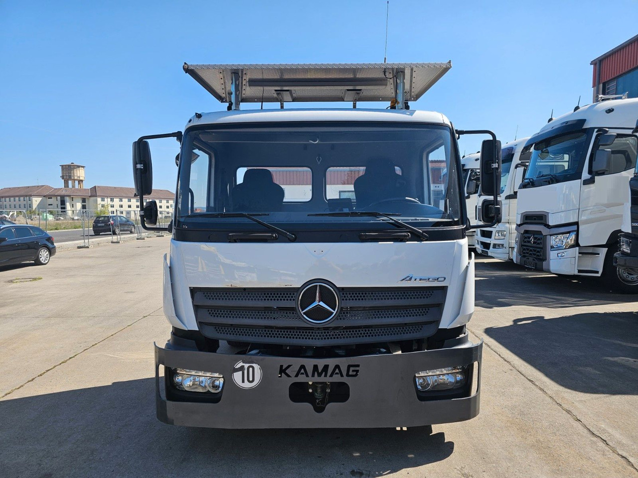 Mercedes-Benz KAMAG * WBH25 * UMSETZER * KLIMA * STANDHEIZ. * - Containerbil/ Växelflak lastbil: bild 2 Mercedes-Benz KAMAG * WBH25 * UMSETZER * KLIMA * STANDHEIZ. * - Containerbil/ Växelflak lastbil: bild 2