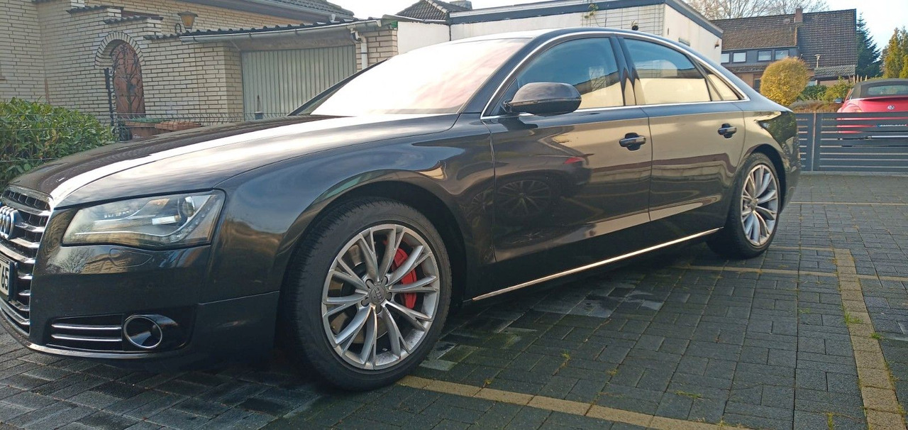 Audi A8 4.2 TDI tiptronic quattro - Sedan: bild 1 Audi A8 4.2 TDI tiptronic quattro - Sedan: bild 1