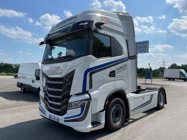 Iveco S-Way AS440S50T/P Euro6 Intarder Klima Navi ZV - Dragbil: bild 1 Iveco S-Way AS440S50T/P Euro6 Intarder Klima Navi ZV - Dragbil: bild 1