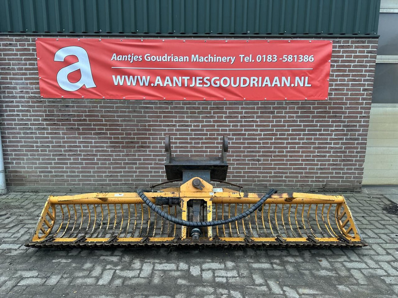 Maaikorf LMZ 3000 - Skopa: bild 1 Maaikorf LMZ 3000 - Skopa: bild 1
