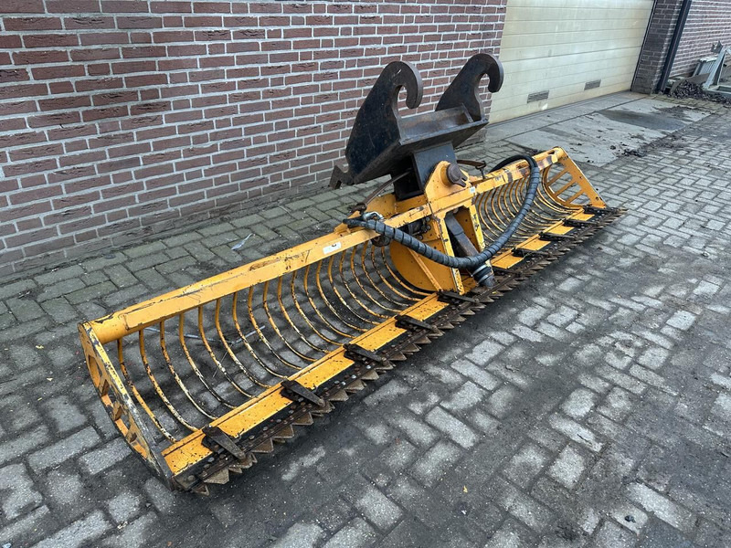 Maaikorf LMZ 3000 - Skopa: bild 5 Maaikorf LMZ 3000 - Skopa: bild 5